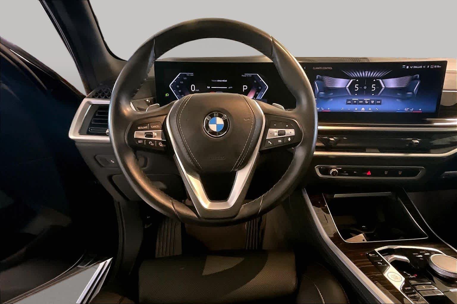 Used 2026 Mineral White Metallic BMW sDrive40i image 5