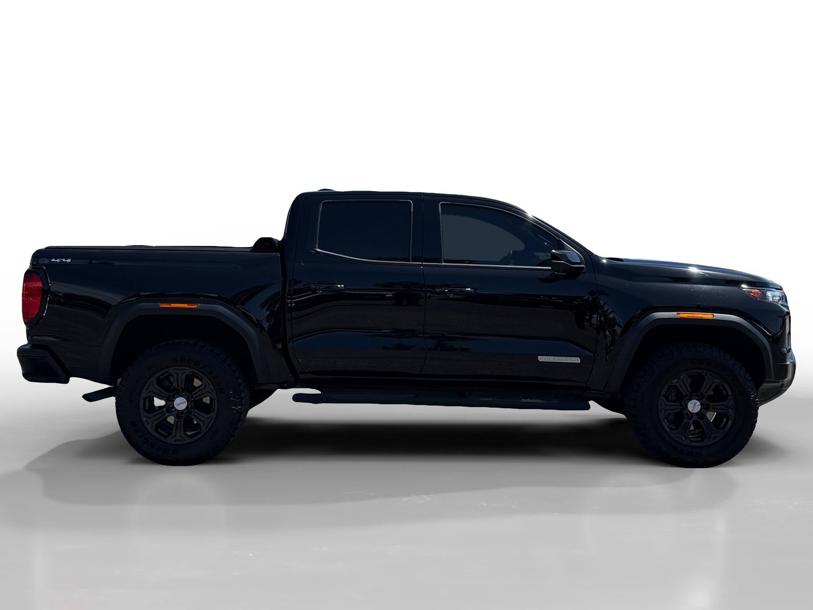 Used 2023 Onyx Black GMC Elevation image 6