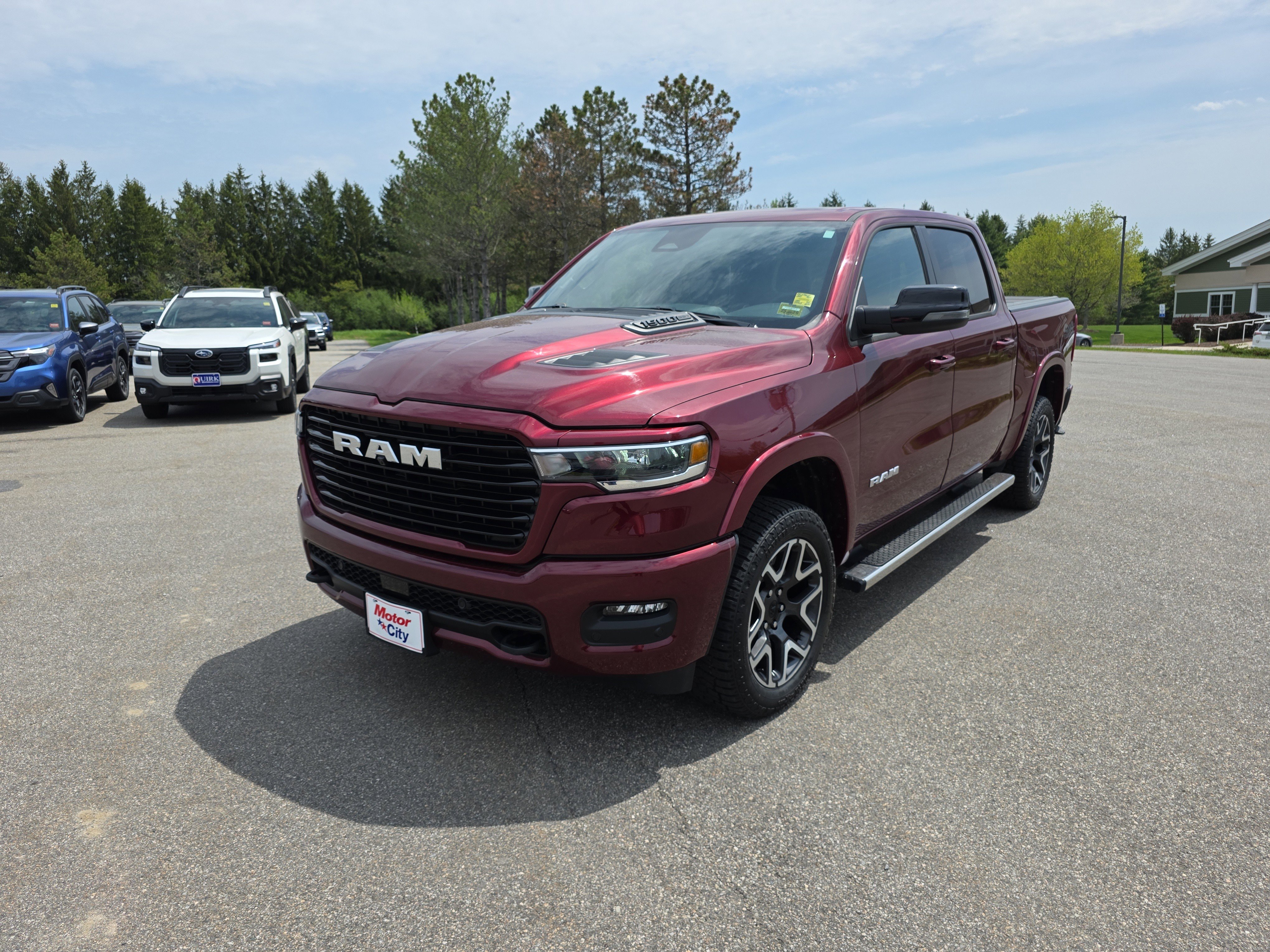 2025 RAM 1500 Laramie 4x4 Crew Cab 5'7's photo