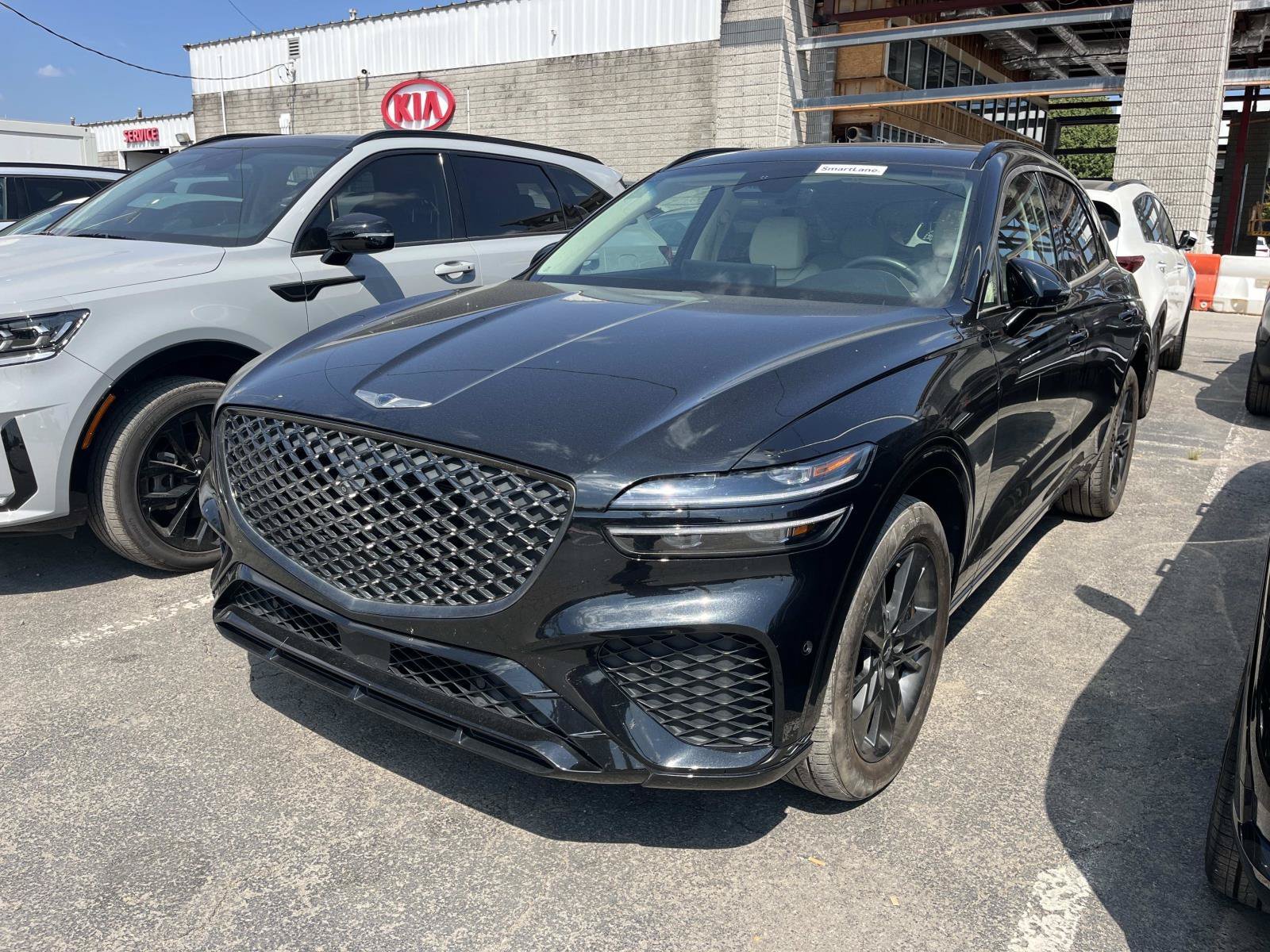 Used 2022 Vik Black Genesis 3.5T Sport image 3
