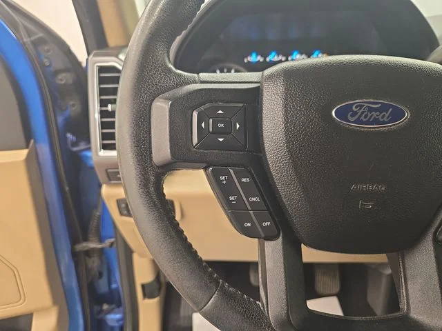 Used 2016 Blue Flame Metallic Ford XLT image 29