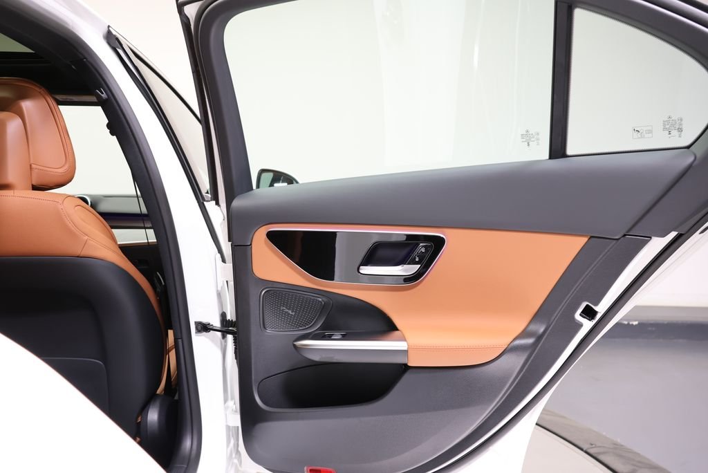 New 2026 Polar White Mercedes-Benz C 300 image 50