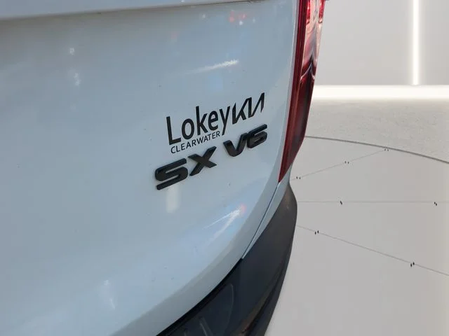 Used 2020 White Kia SX image 9