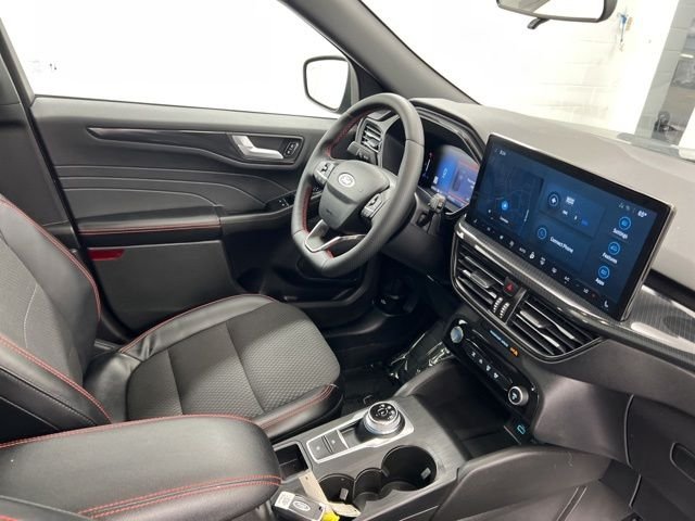 Used 2023 Carbonized Gray Metallic Ford ST-Line image 23