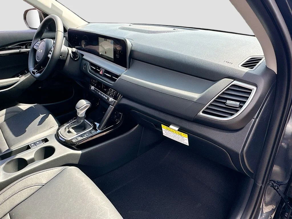New 2026 Gravity Gray Kia SX image 30
