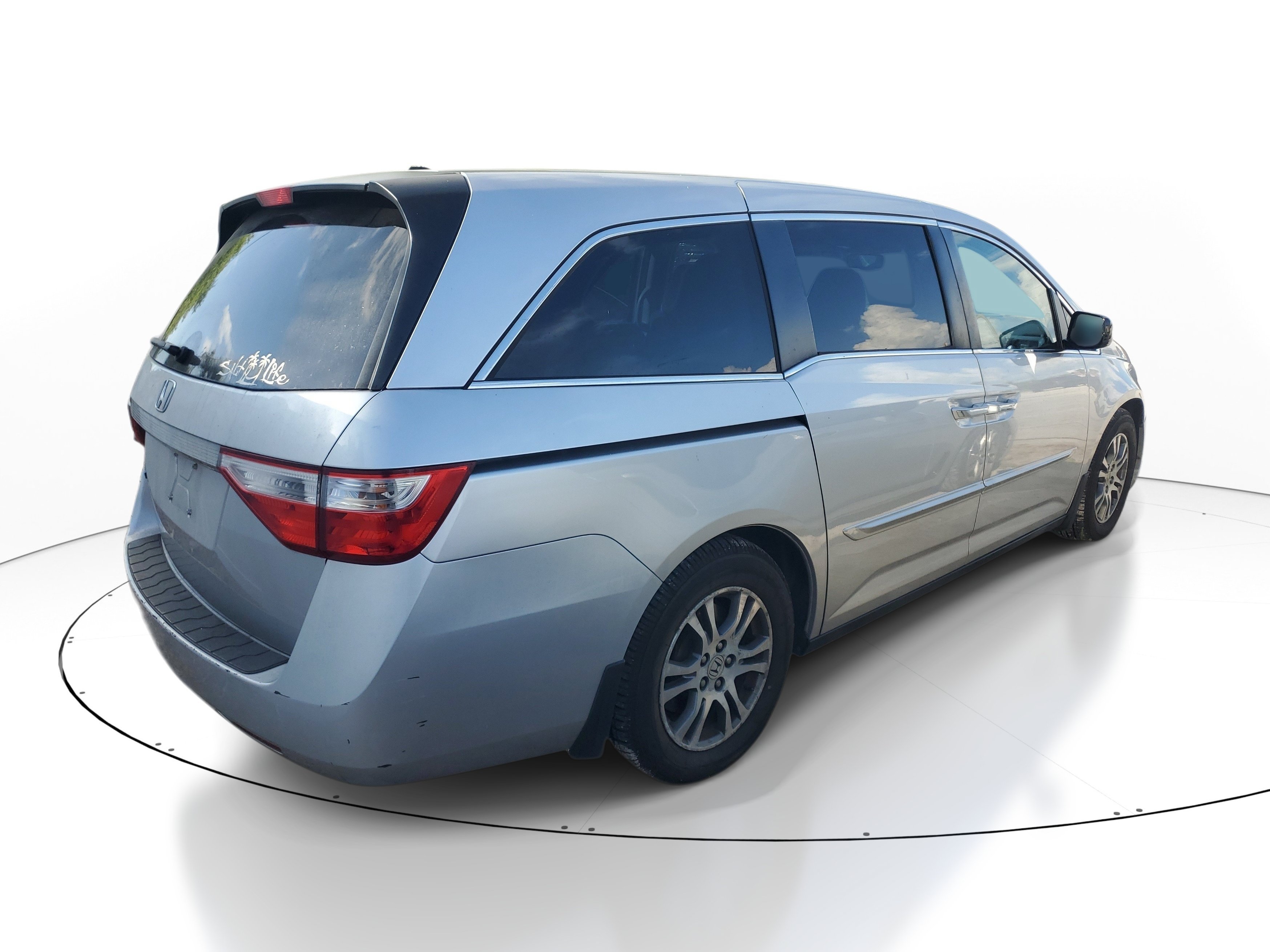 Used 2011 Silver Honda EX-L image 9