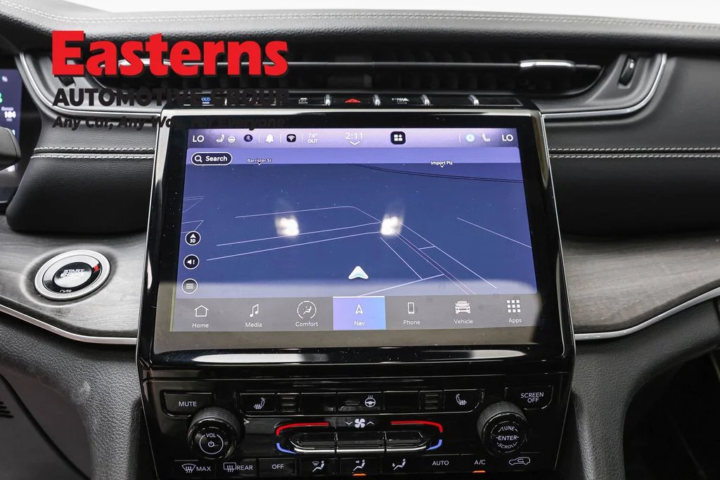 Used 2024 White Jeep 4xe image 20