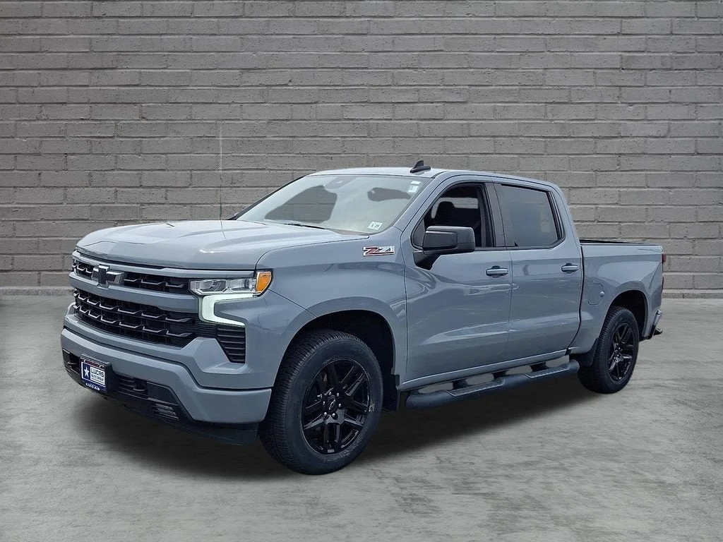 Used 2024 Slate Gray Metallic Chevrolet RST image 34
