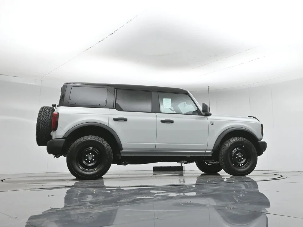 New 2026 Avalanche Gray Ford Big Bend image 49