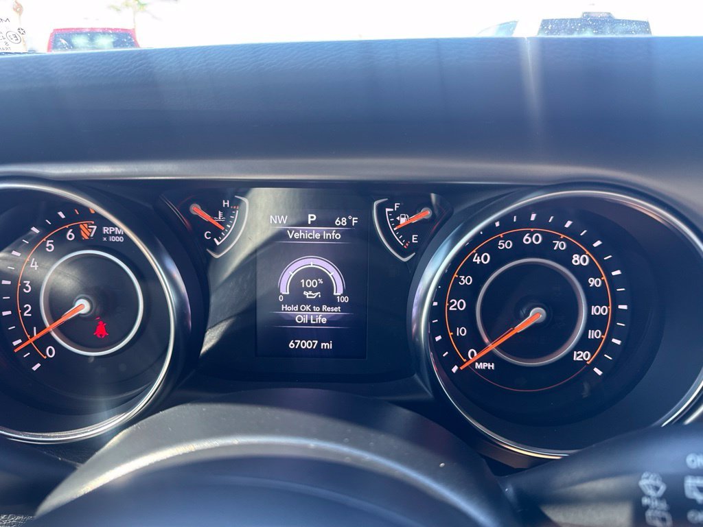 Certified Used 2022 White Jeep Unlimited Sport S image 21