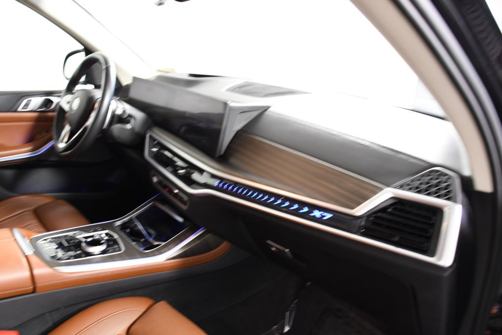 2023 BMW X7 40i - Photo 19