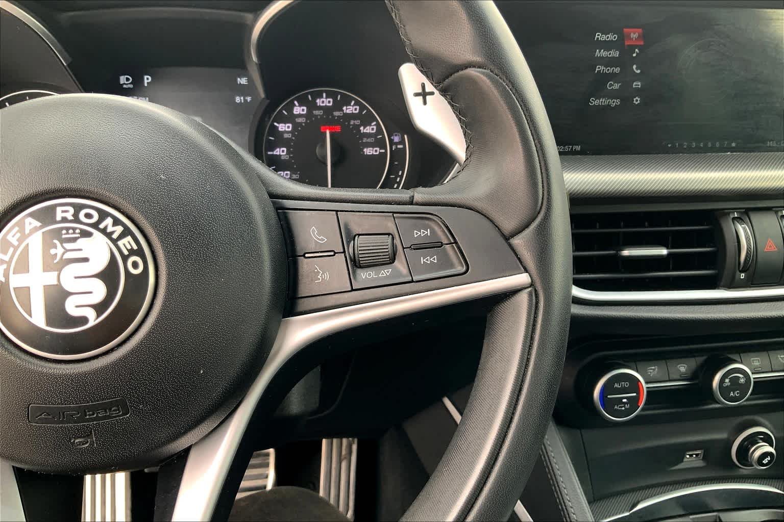 Used 2019 Imola Titanium Metallic Alfa Romeo Sport image 24