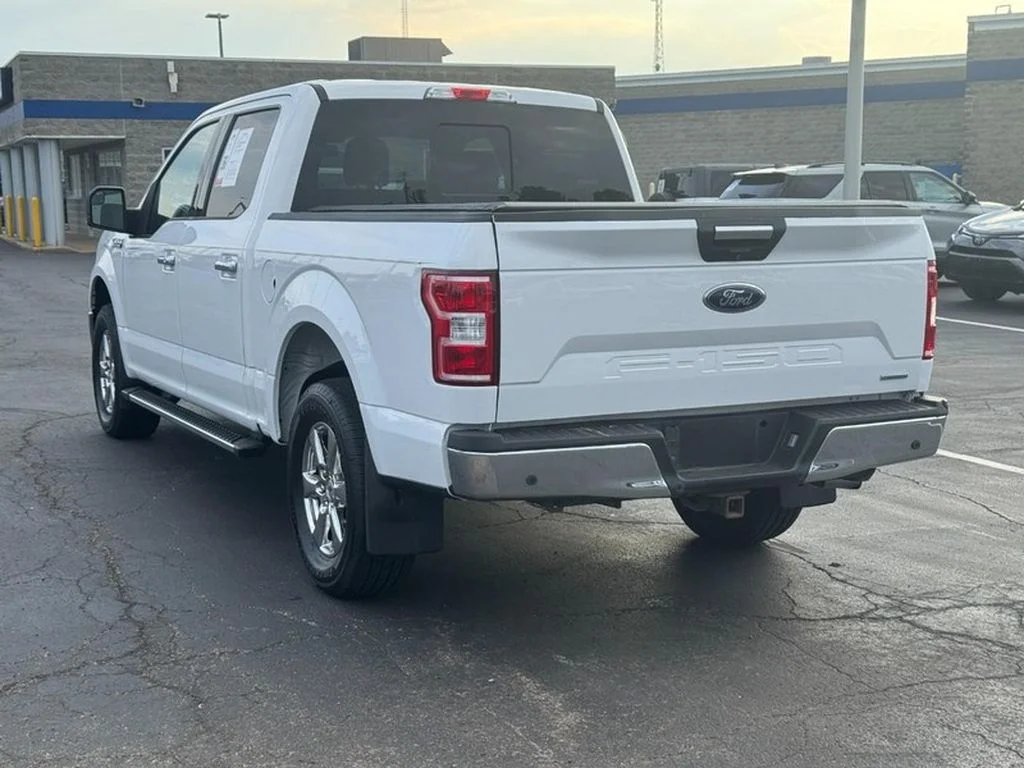 Used 2019 Oxford White Ford XLT image 6