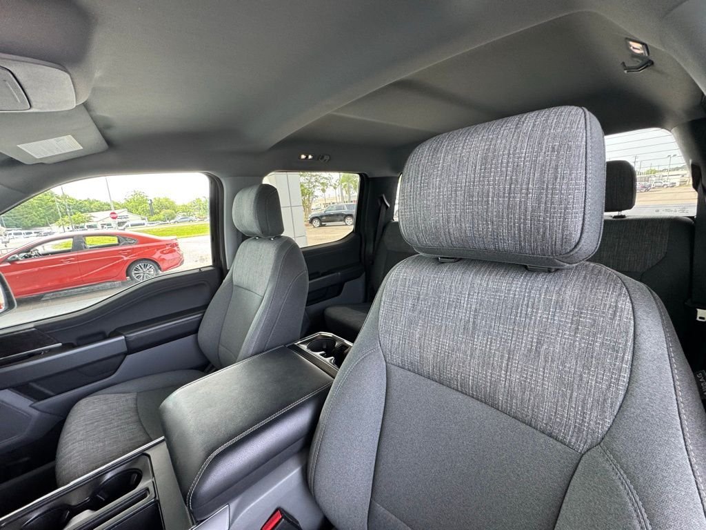 Used 2021 Gray Ford XLT image 14