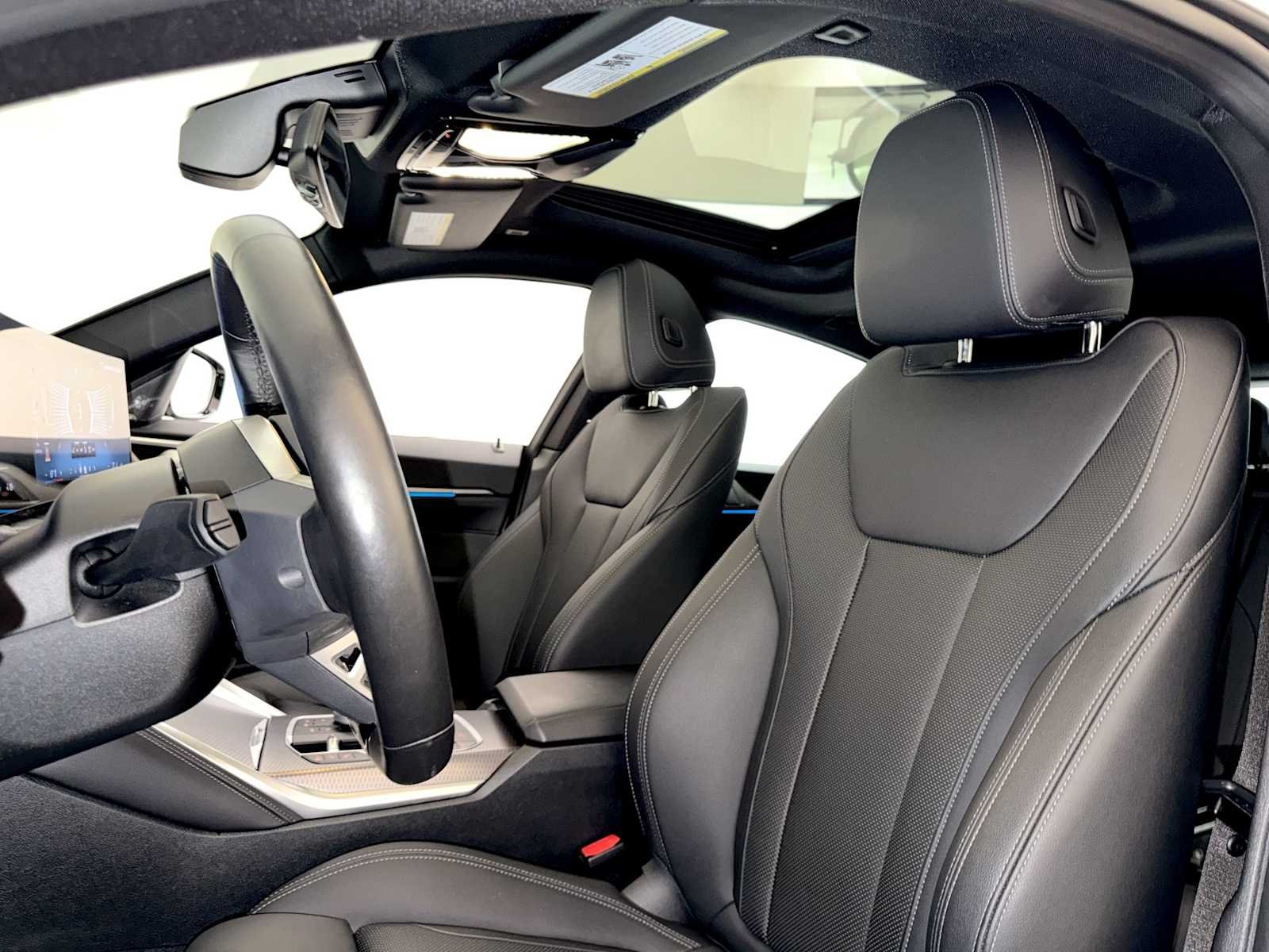 2025 BMW i4 40 - Photo 20