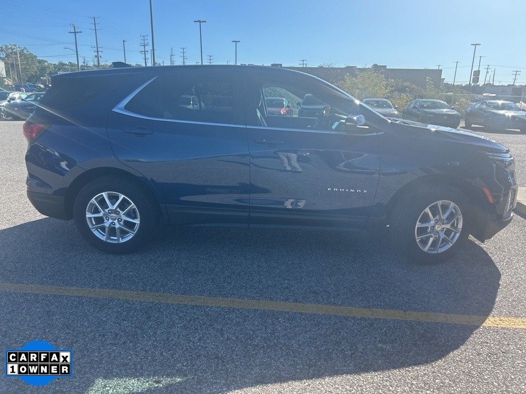 2022 Chevrolet Equinox LT photo 4