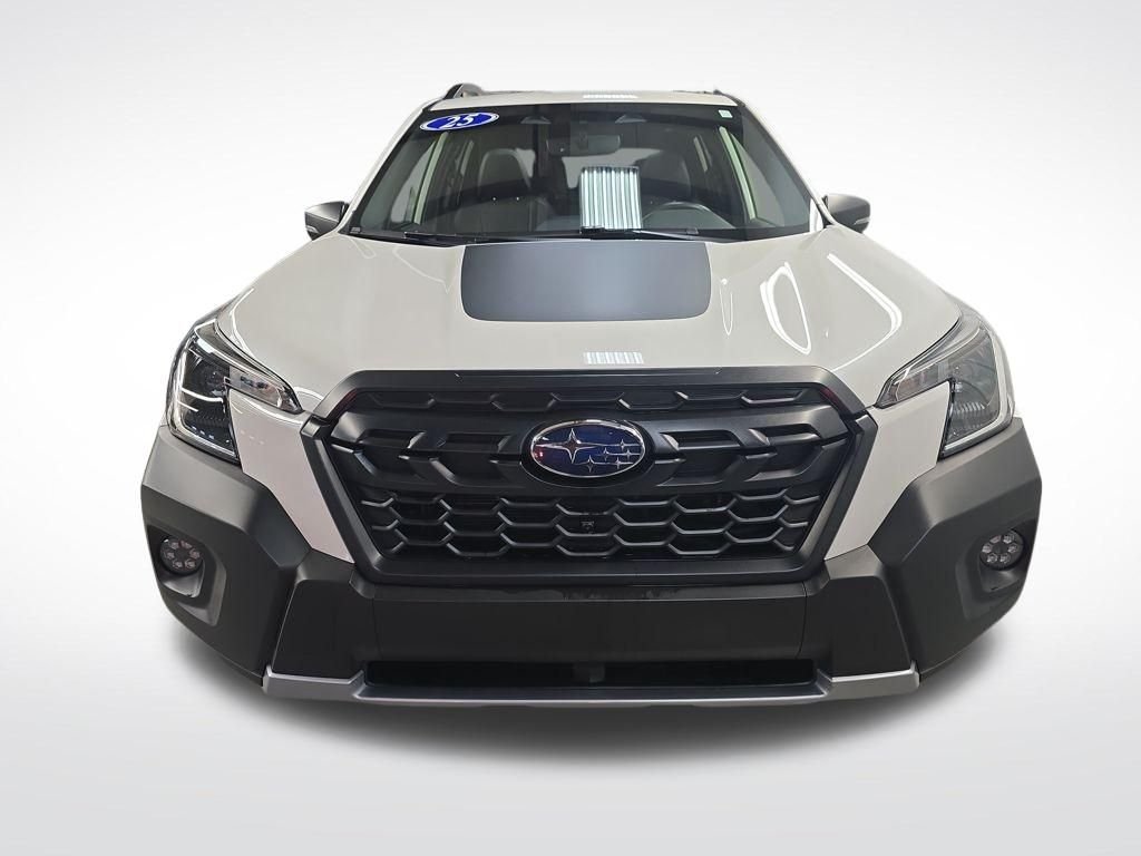 Used 2025 White Subaru Wilderness image 9