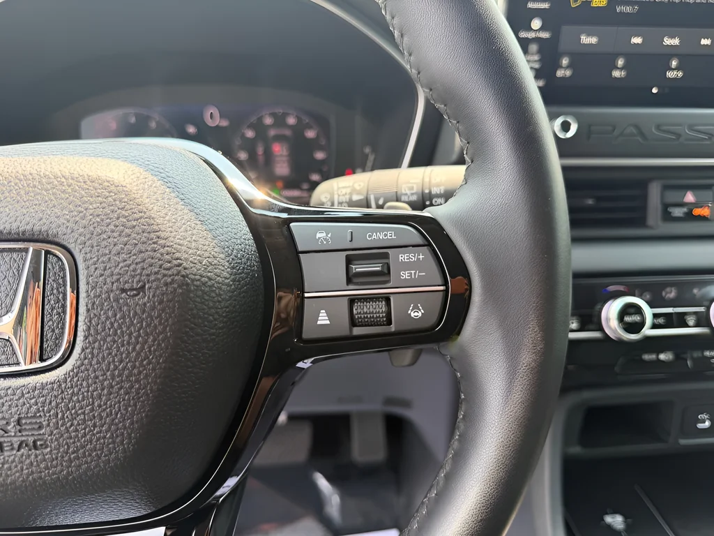 Used 2026  Honda RTL image 13