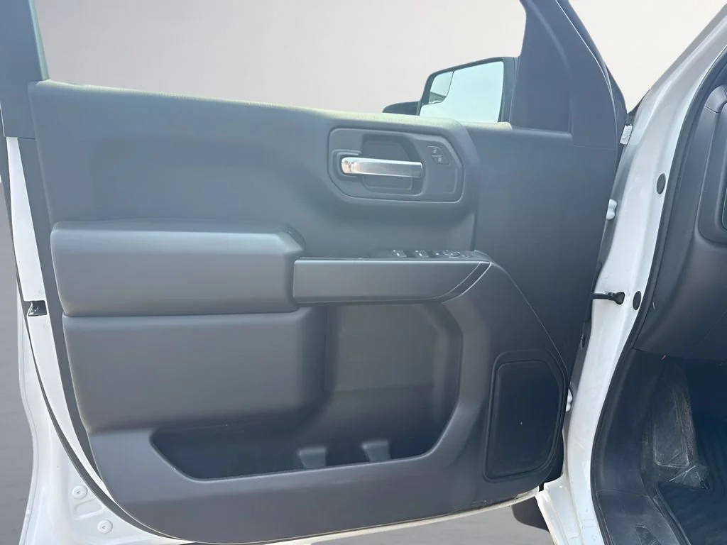 Used 2024 Summit White Chevrolet Custom image 24