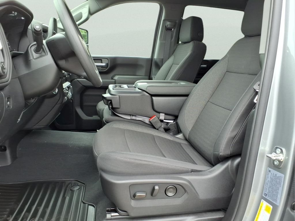 2026 Chevrolet Silverado 2500 HD Custom - Photo 18