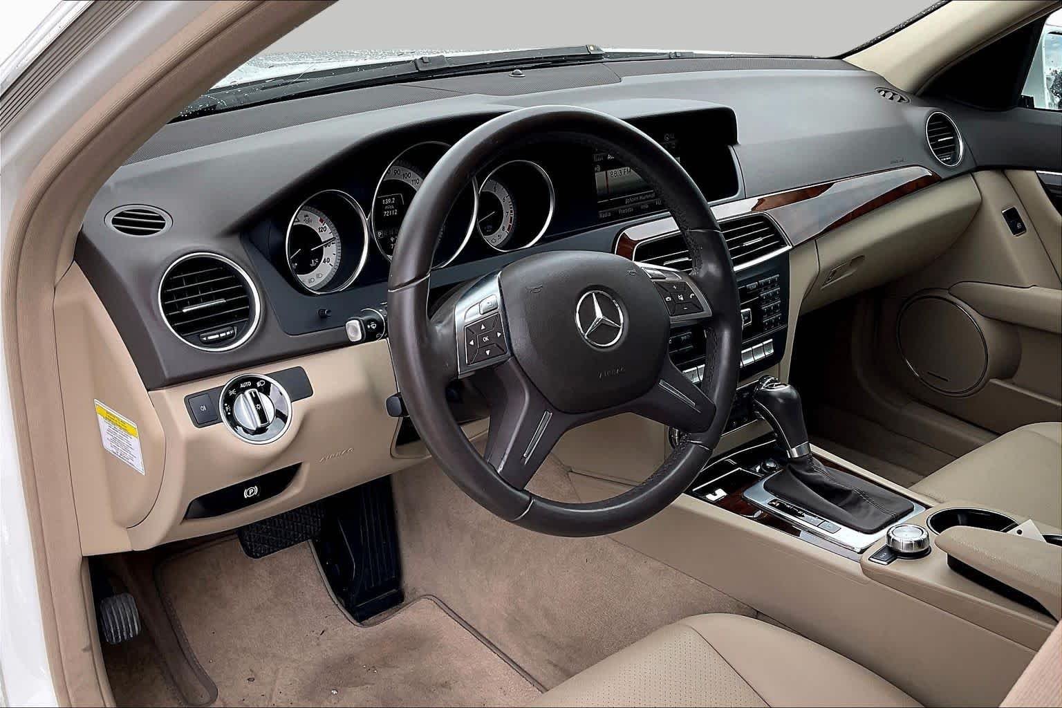 Used 2013 Polar White Mercedes-Benz C 250 Luxury image 16