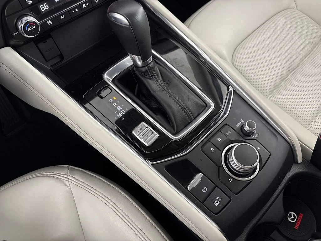 Certified Used 2020 Gray Mazda Grand Touring image 27