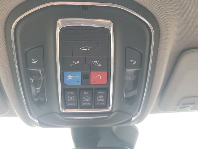 Used 2021 White Jeep Limited image 15