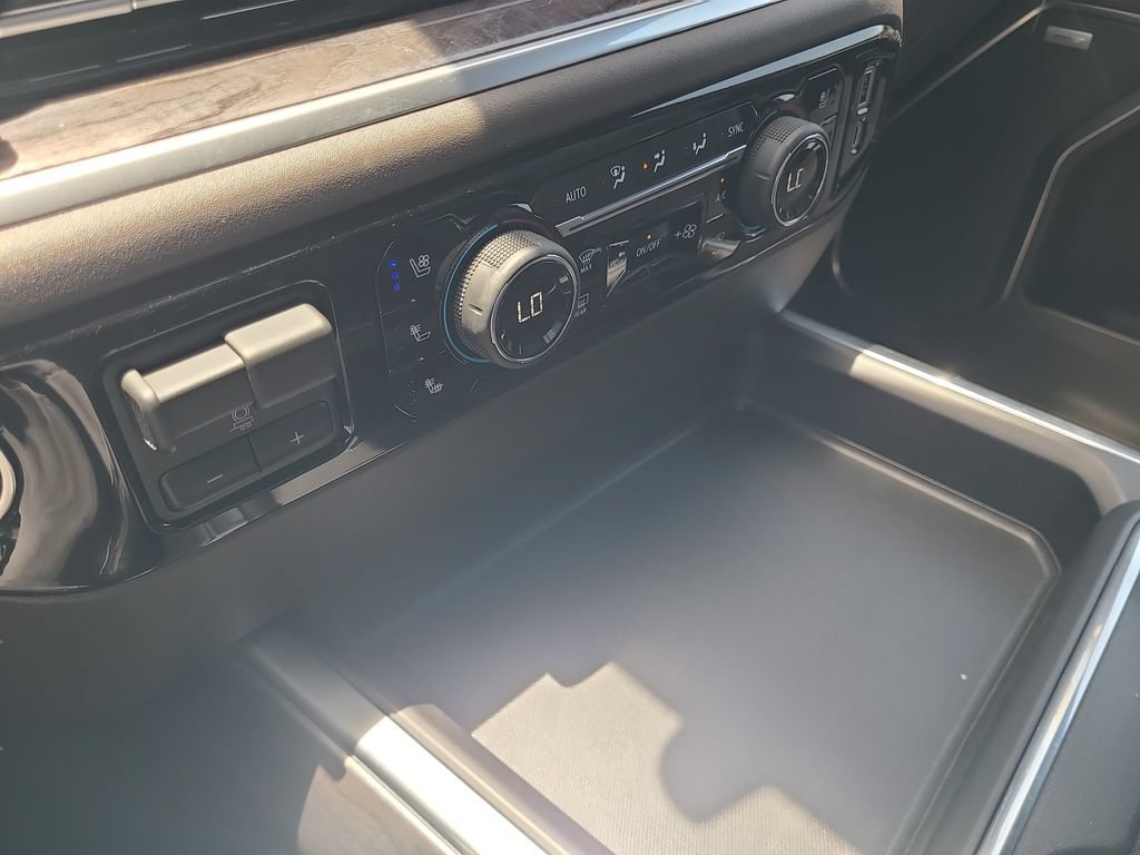 2026 Chevrolet Silverado 2500 HD LTZ - Photo 14