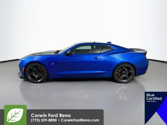 Used 2018 Hyper Blue Metallic Chevrolet SS image 5