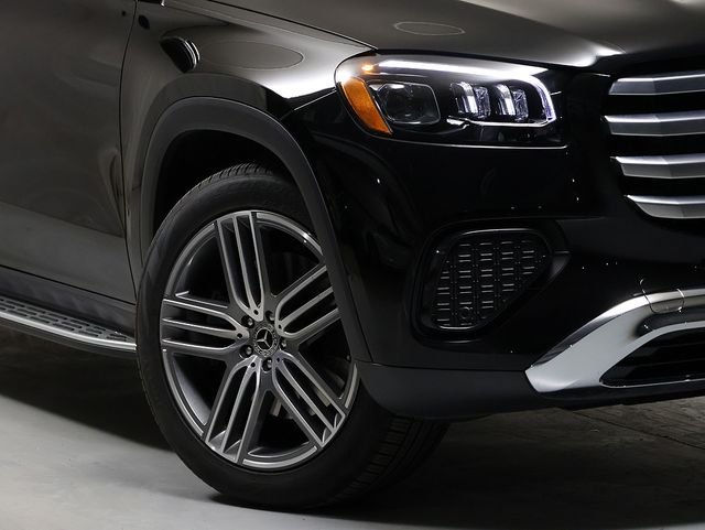 Certified Used 2026 Black Mercedes-Benz GLS 450 image 3