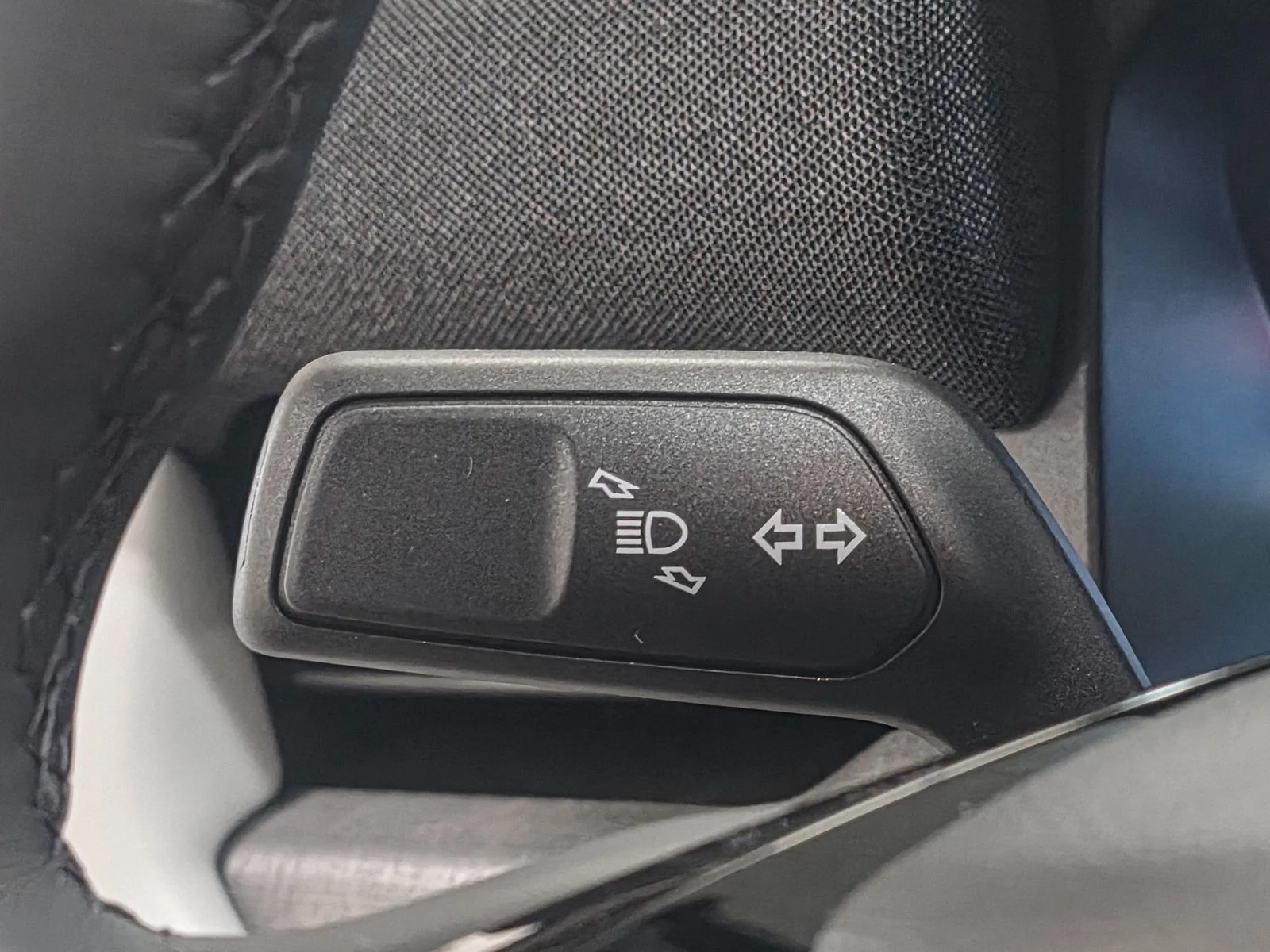 New 2026 Agate Black Metallic Ford Platinum™ image 38