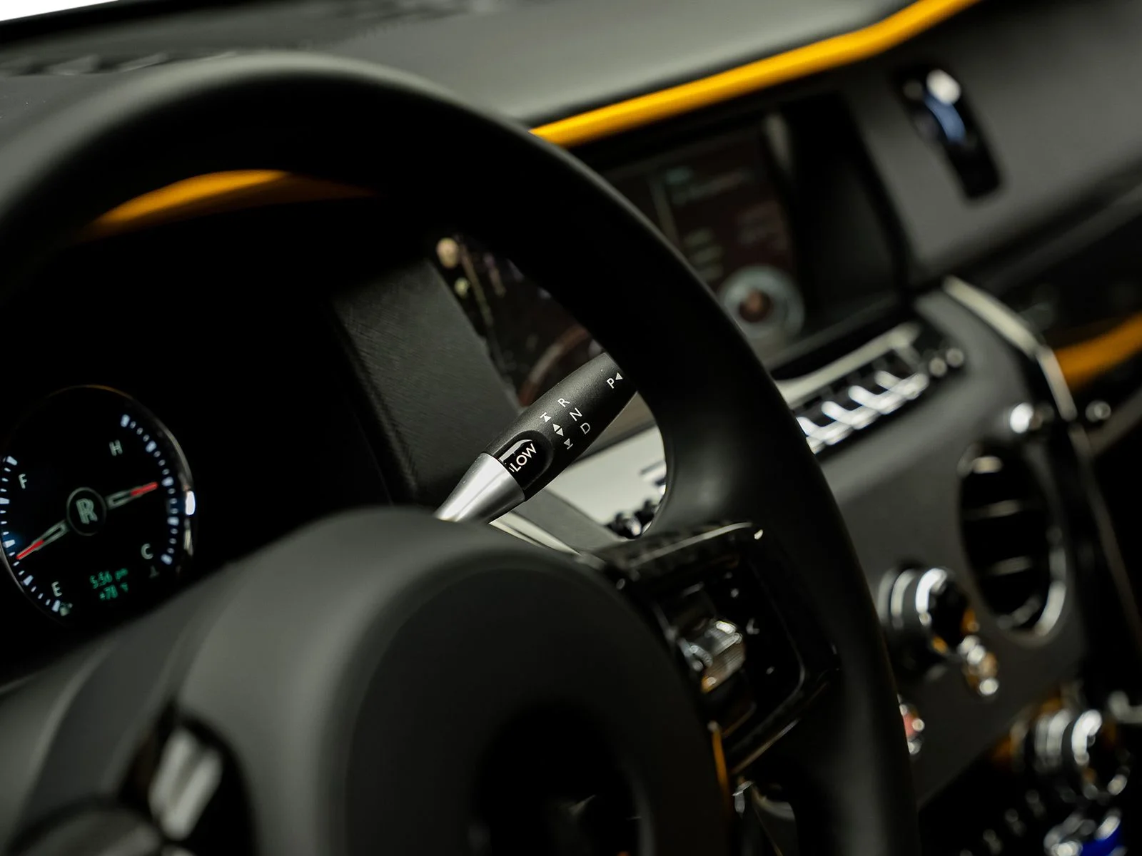 Used 2023 White Rolls-Royce Black Badge image 58