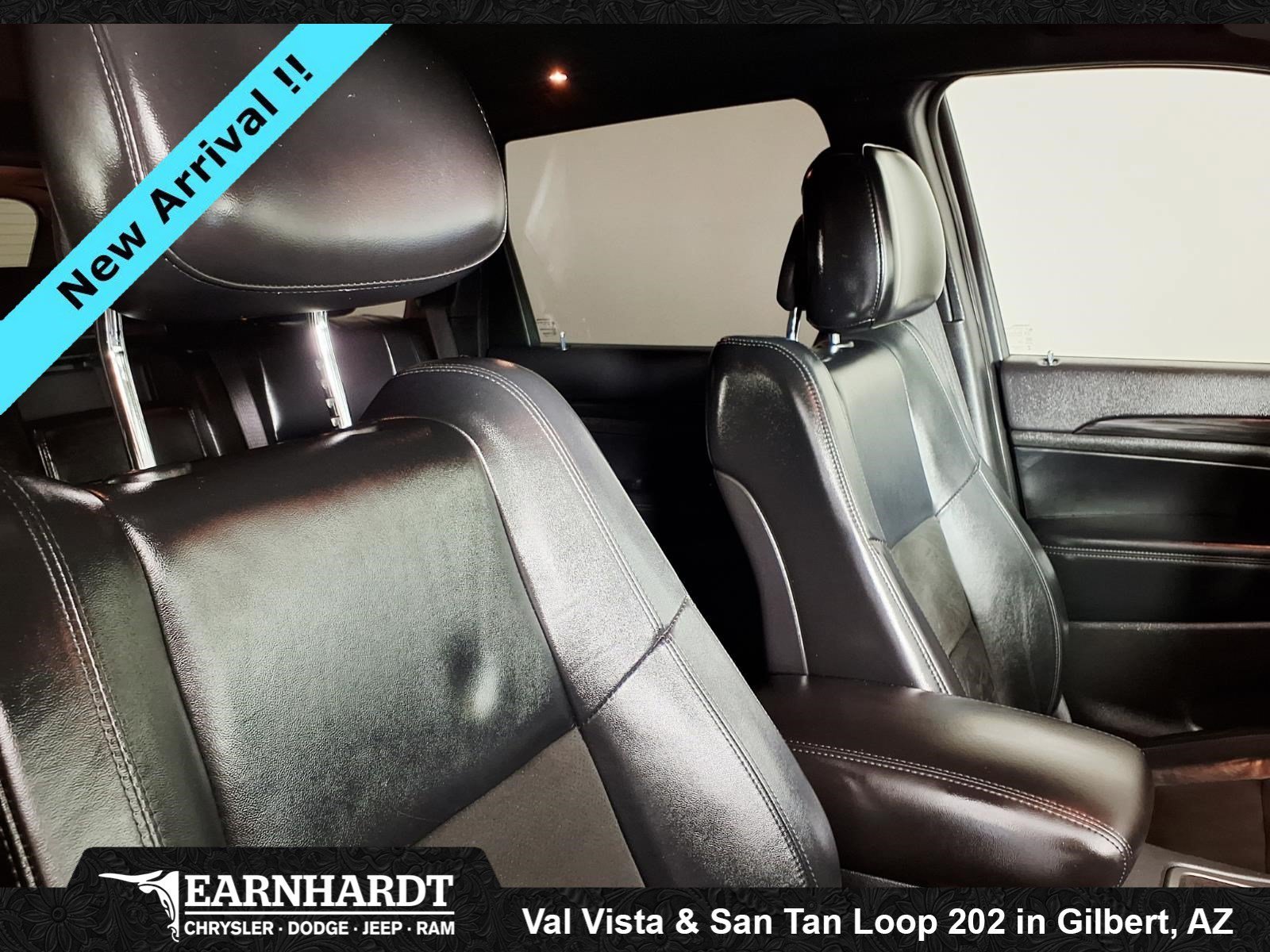 Used 2021 Sting-Gray Clearcoat Jeep Laredo X image 10