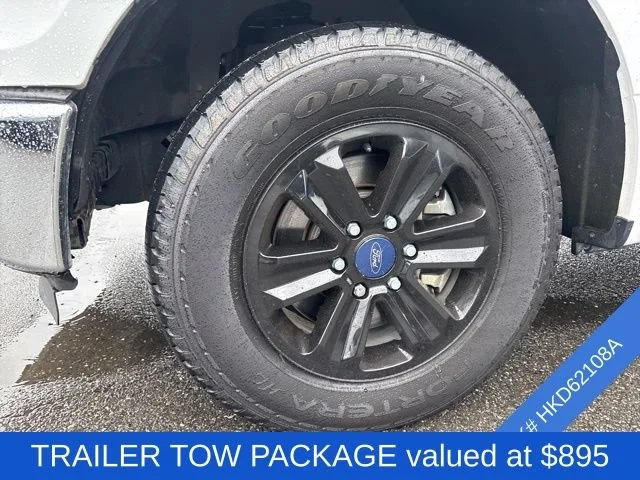 Used 2017 Oxford White Ford XLT image 4