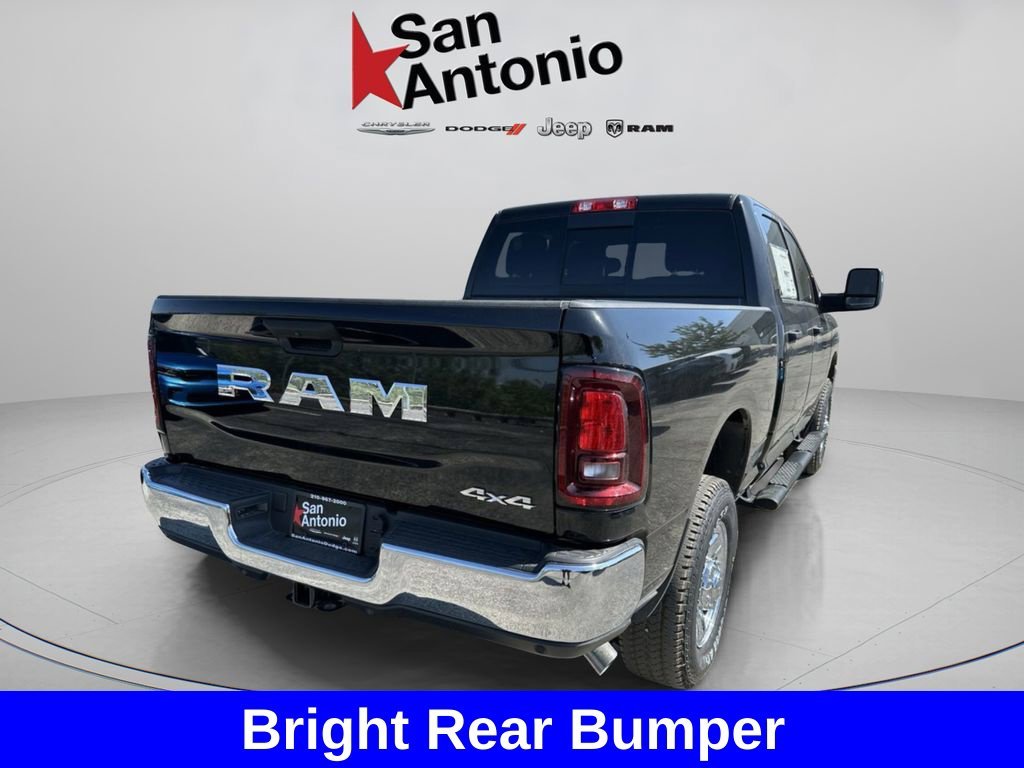 New 2026 Diamond Black Crystal Pearl-Coat Exterior Paint RAM Tradesman image 14