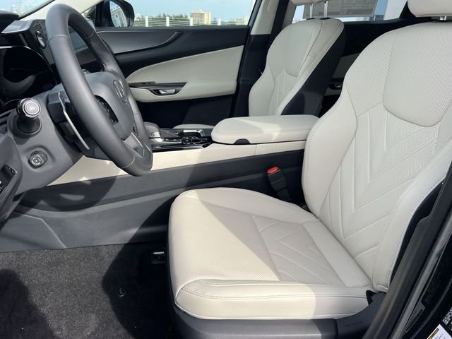 Used 2025 Black Lexus 450h+ Luxury image 11
