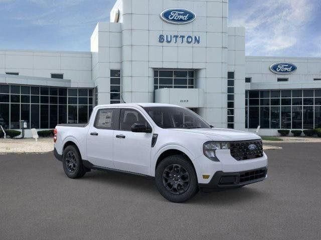New 2026 Space White Metallic Ford XLT image 32