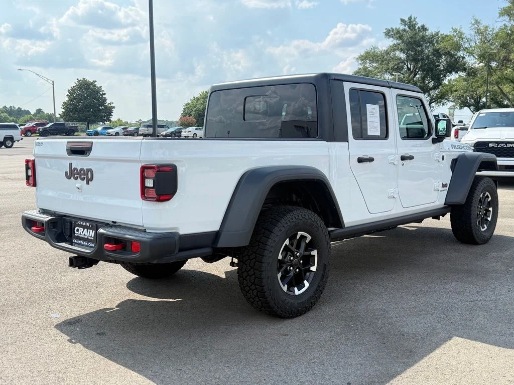 Used 2026 White Jeep Rubicon image 8