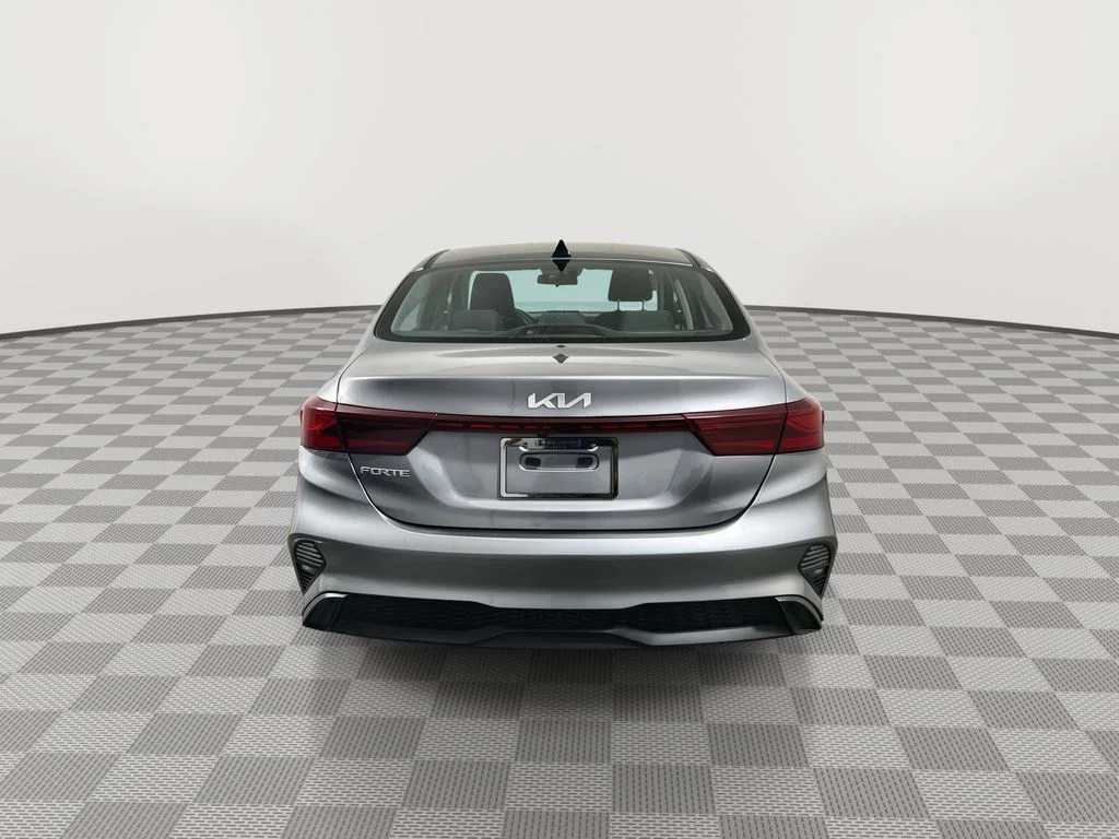 Used 2024 Gray Kia LXS image 7
