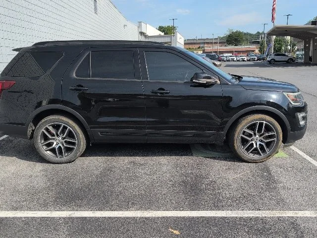 Used 2017 Black Ford Sport image 13