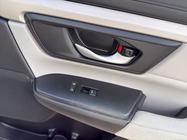 Used 2018 Silver Honda LX image 18