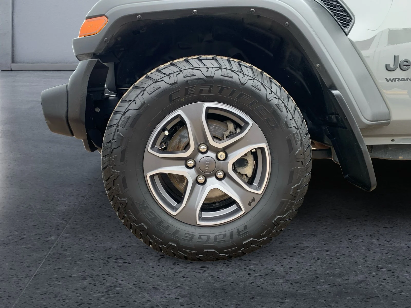 Certified Used 2023 Gray Jeep Sport S image 9