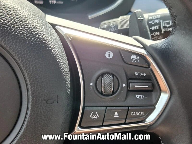 Used 2026 Solar Silver Metallic Acura FWD w/Technology Package image 22