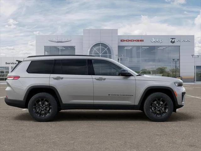 New 2026 Silver Zynith Exterior Paint Jeep Laredo image 47