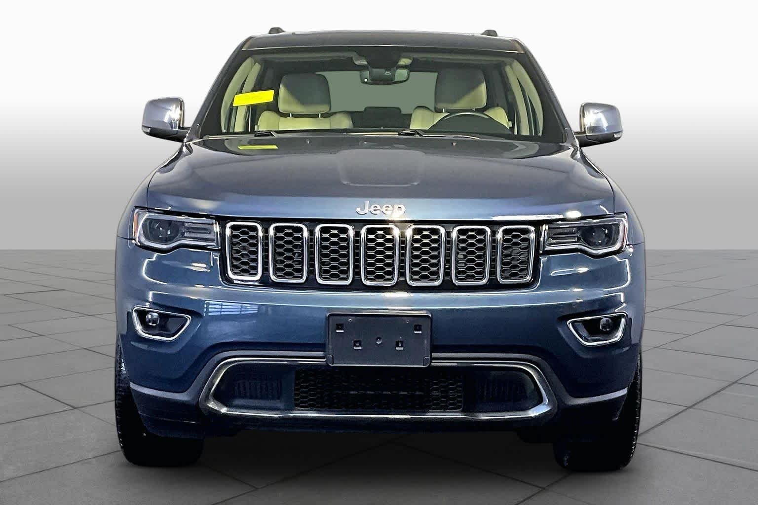 Used 2021 Slate Blue Pearlcoat Jeep Limited image 4
