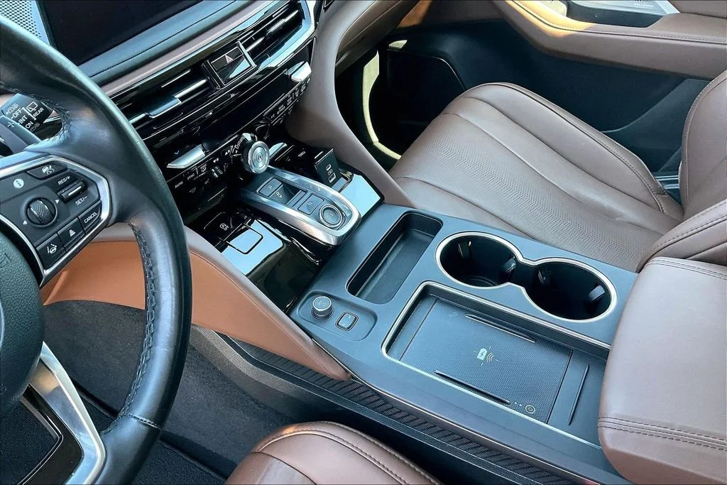 Used 2025  Acura Technology Package image 15