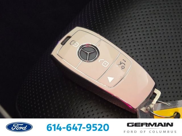 Used 2019  Mercedes-Benz Base image 34