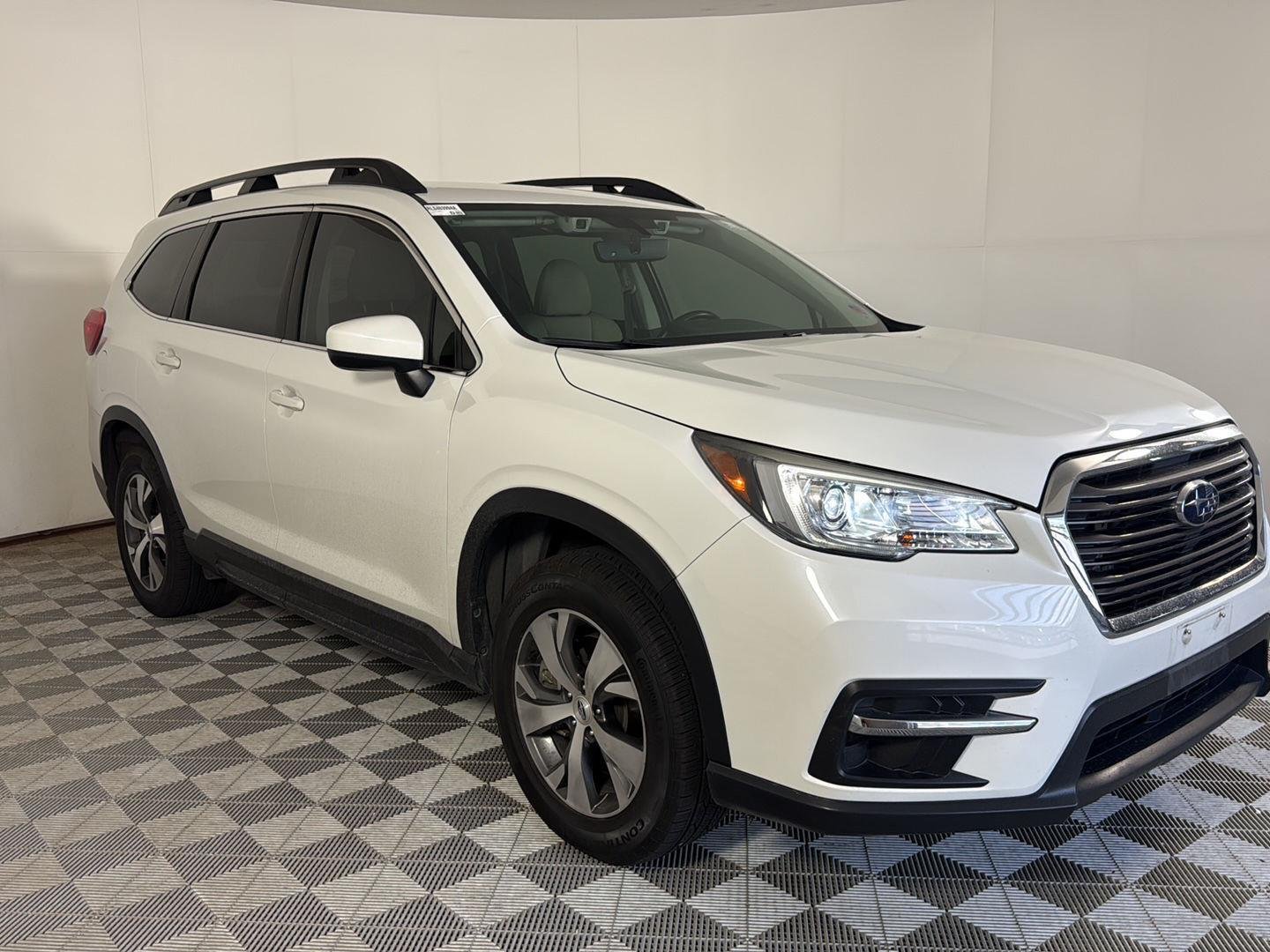 Used 2019 Crystal White Pearl Subaru Premium image 1