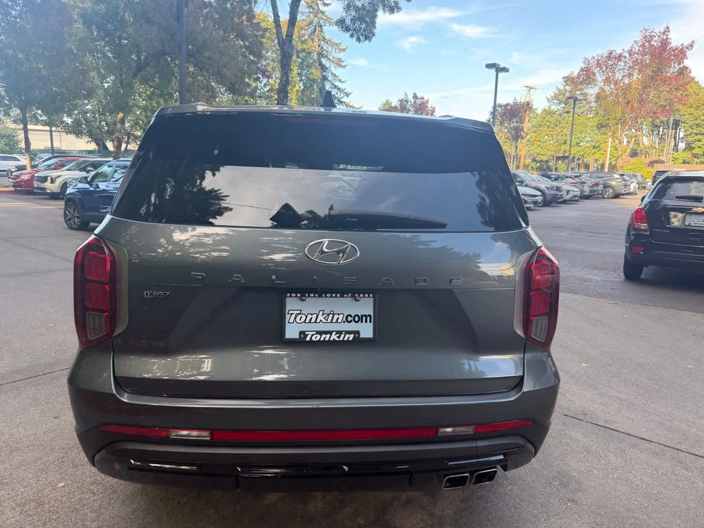 Used 2025 Steel Graphite Hyundai XRT image 5