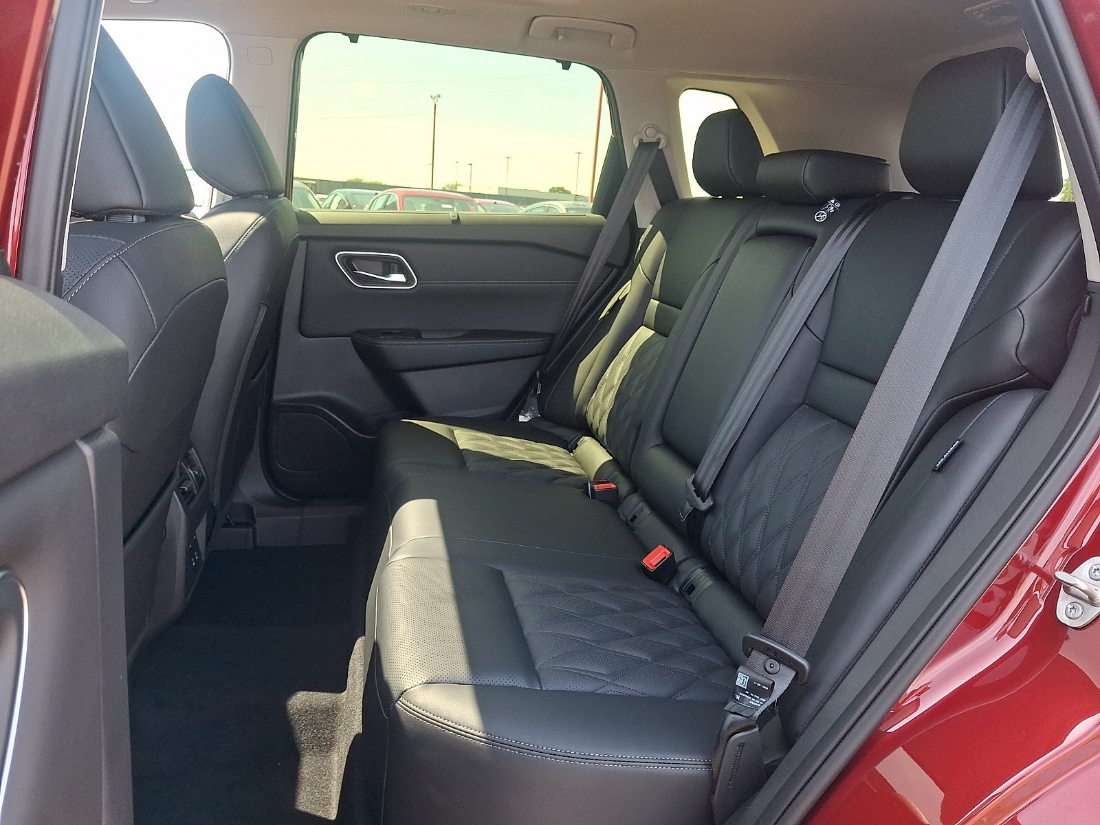 New 2026 Scarlet Ember Tintcoat Nissan Platinum image 5